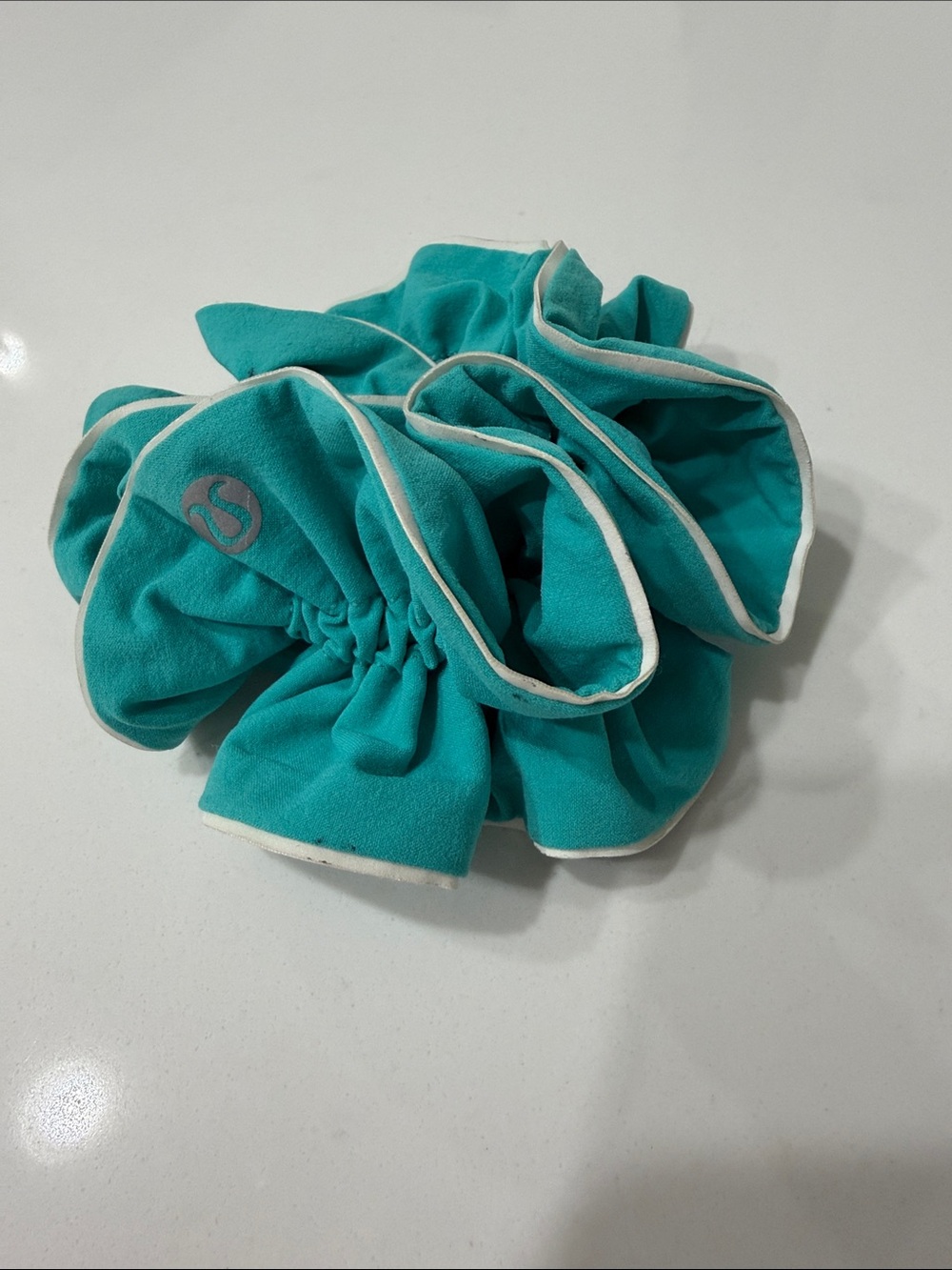Lululemon Teal Scrunchie with White Trim